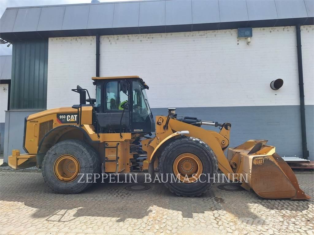 CAT 950GC لوادر بعجل