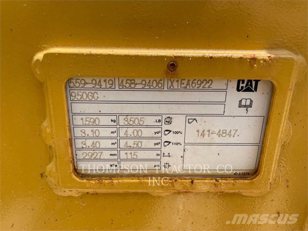 CAT 950GC لوادر بعجل