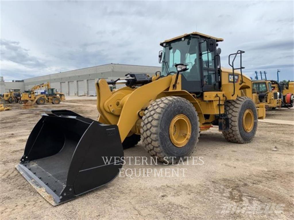 CAT 950GC لوادر بعجل