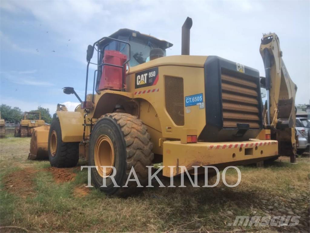 CAT 950GC لوادر بعجل