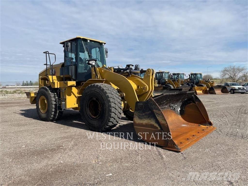 CAT 950GC لوادر بعجل