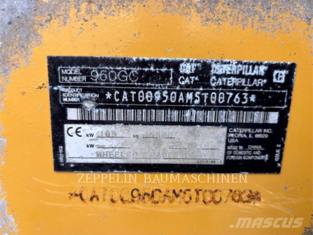CAT 950GC لوادر بعجل