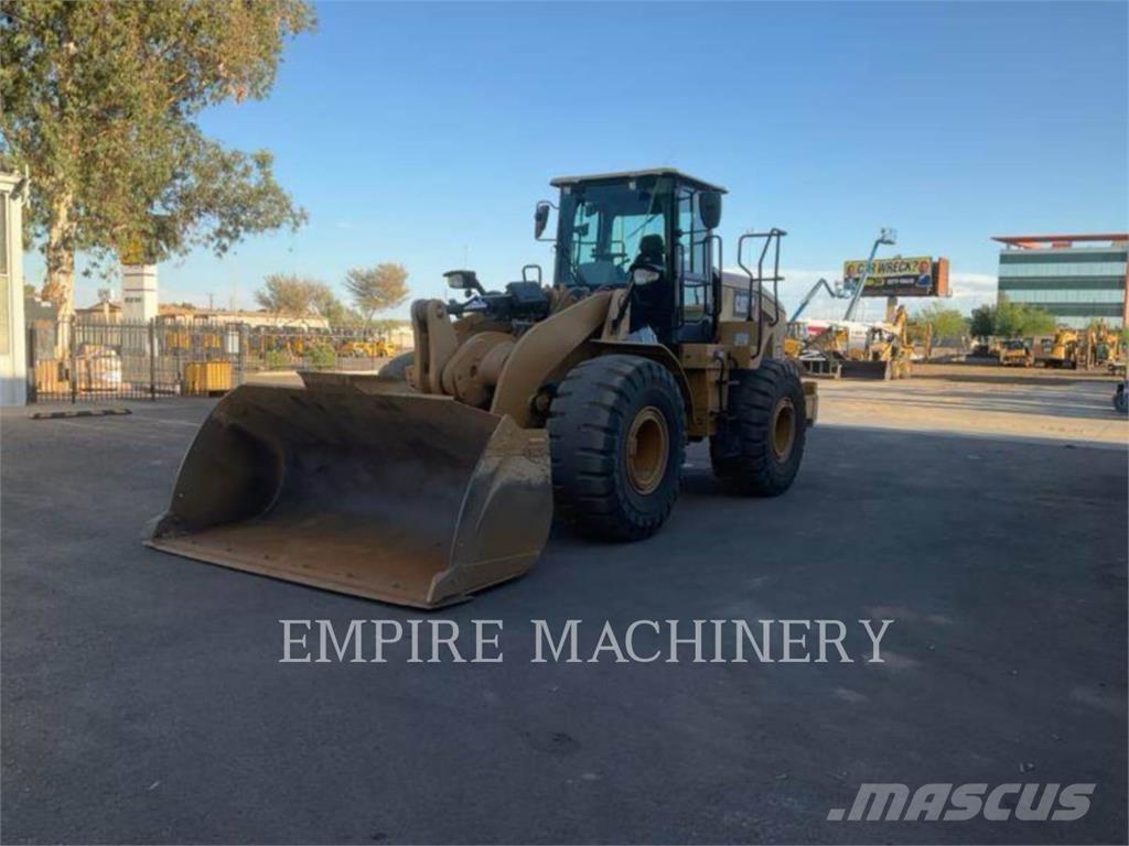 CAT 950GC لوادر بعجل