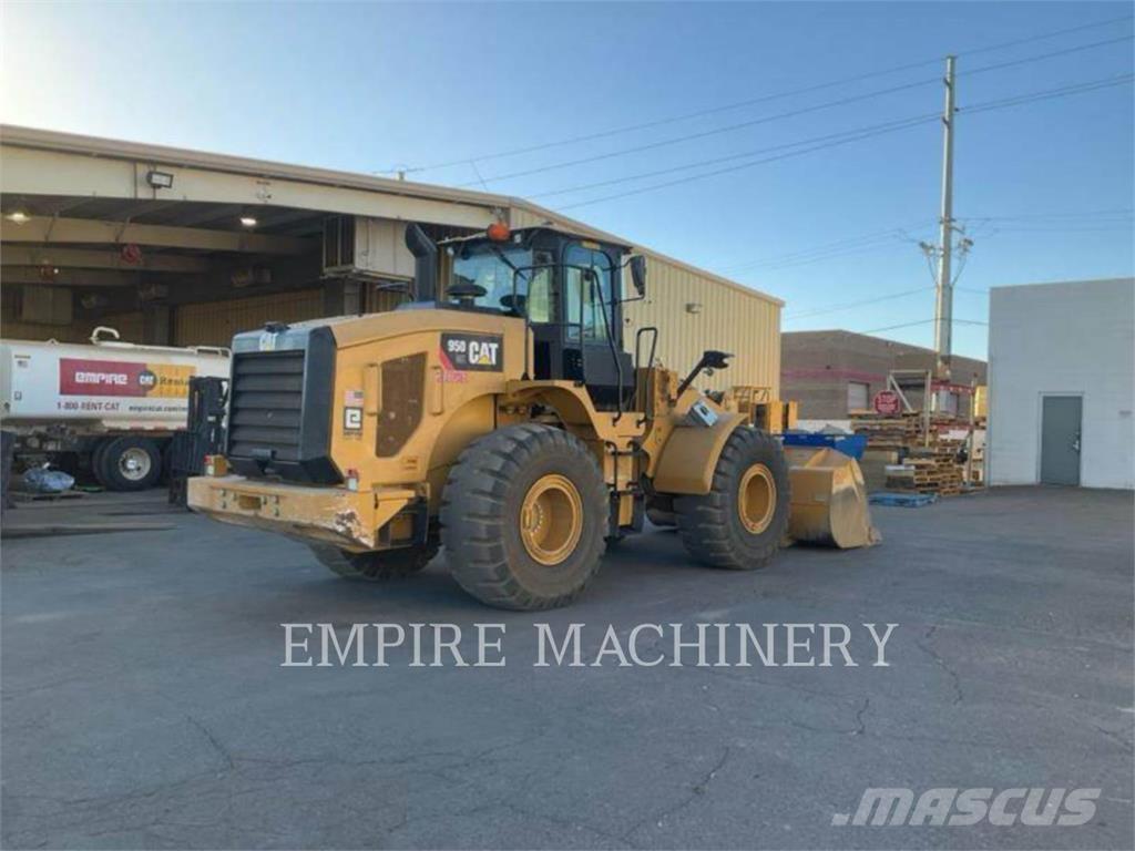 CAT 950GC لوادر بعجل