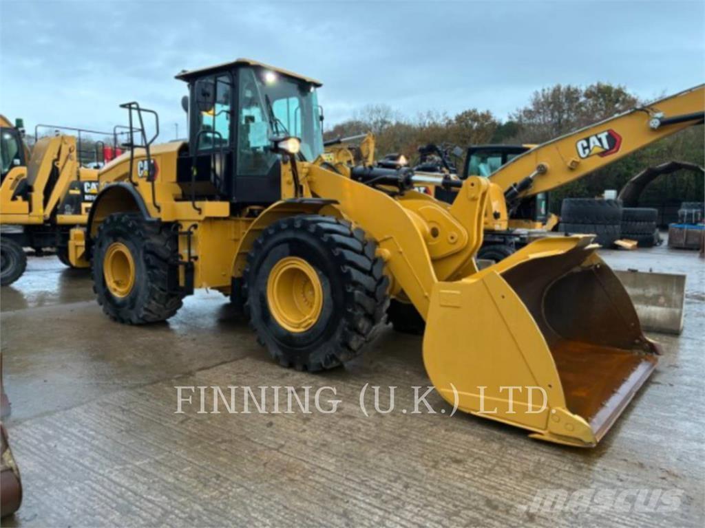 CAT 950GC لوادر بعجل