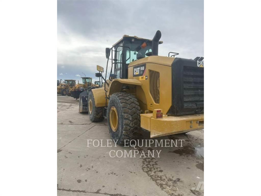 CAT 950GC لوادر بعجل
