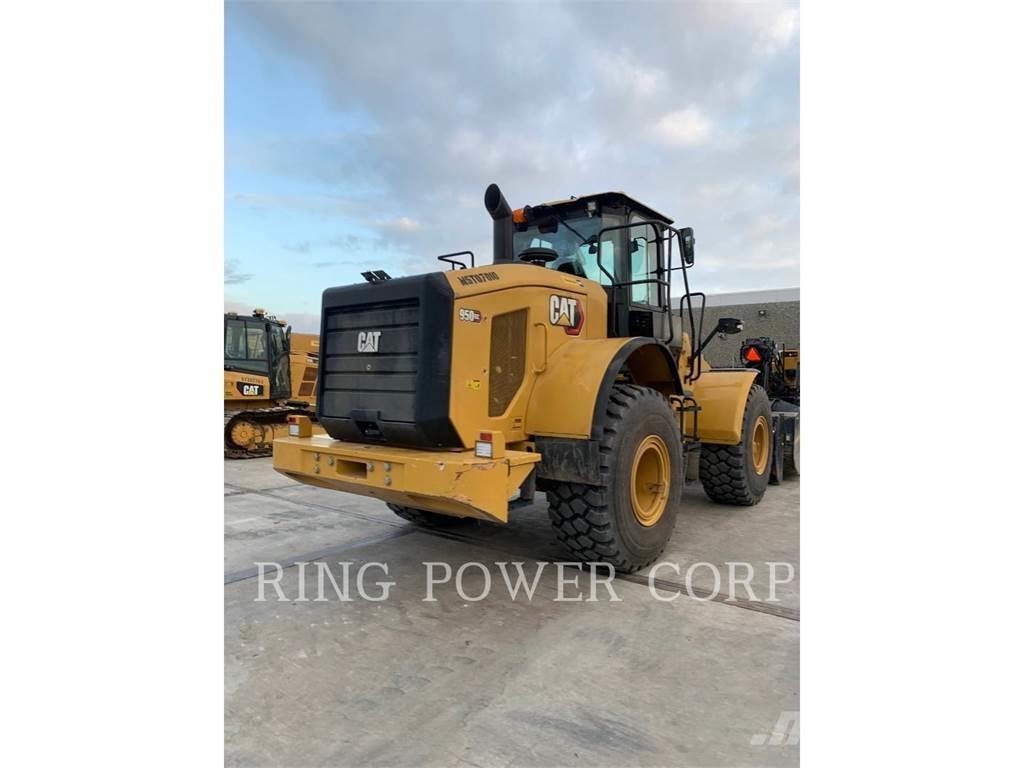 CAT 950GCQC لوادر بعجل
