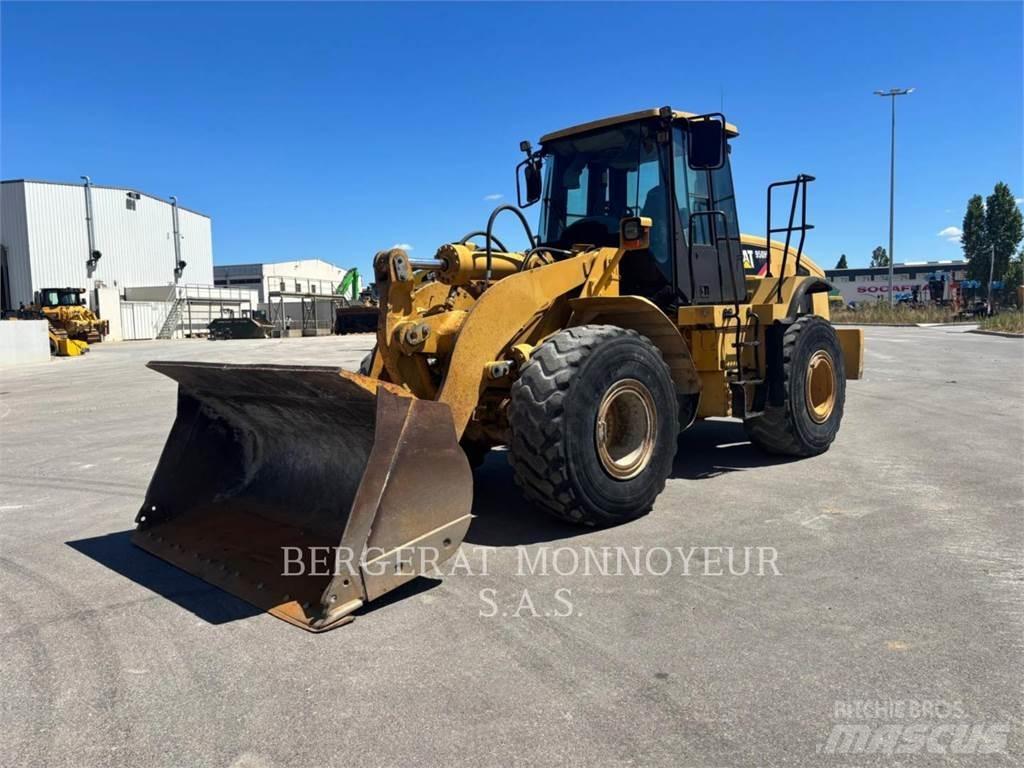 CAT 950H لوادر بعجل