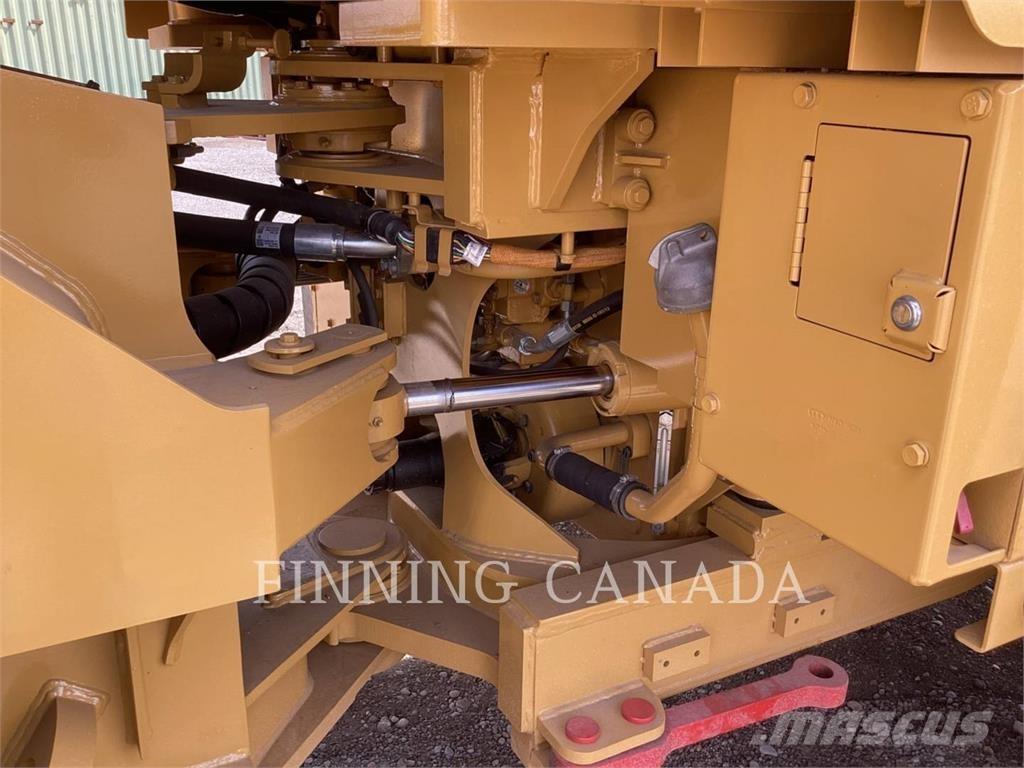 CAT 950H لوادر بعجل