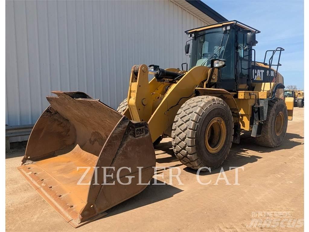 CAT 950K لوادر بعجل