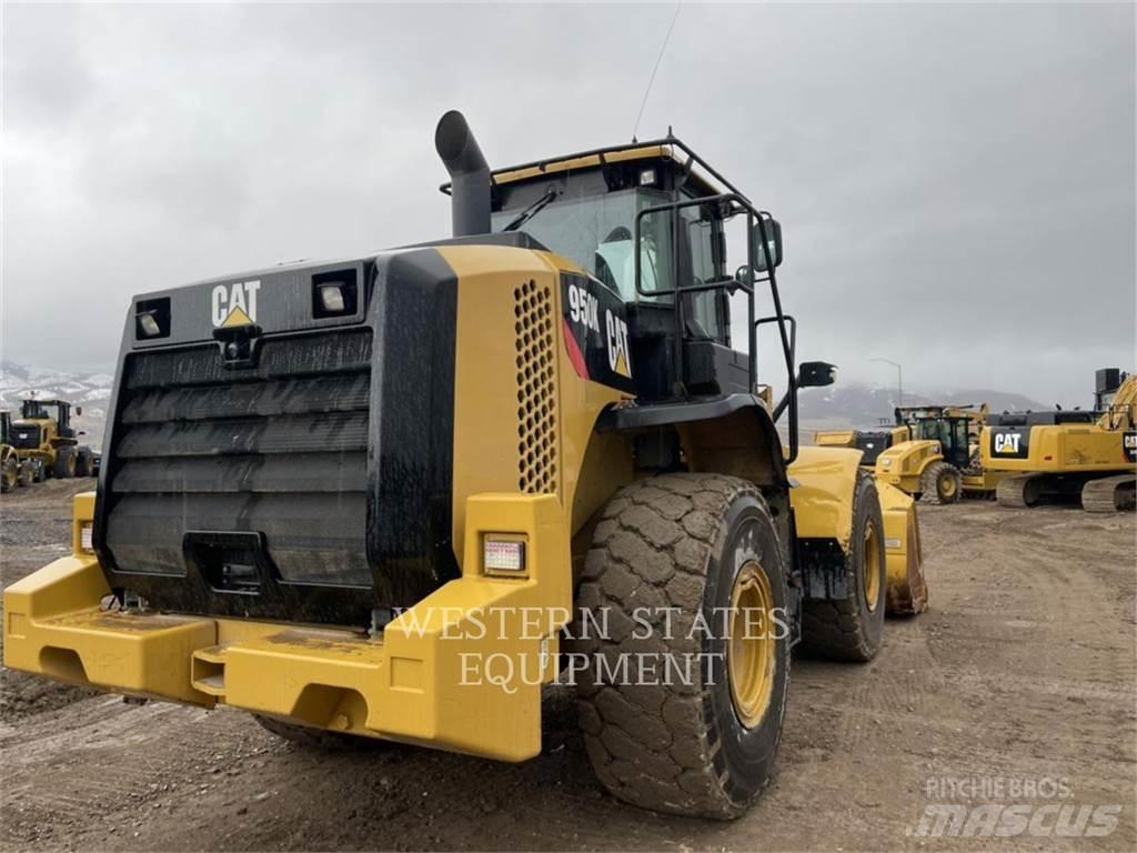 CAT 950K لوادر بعجل