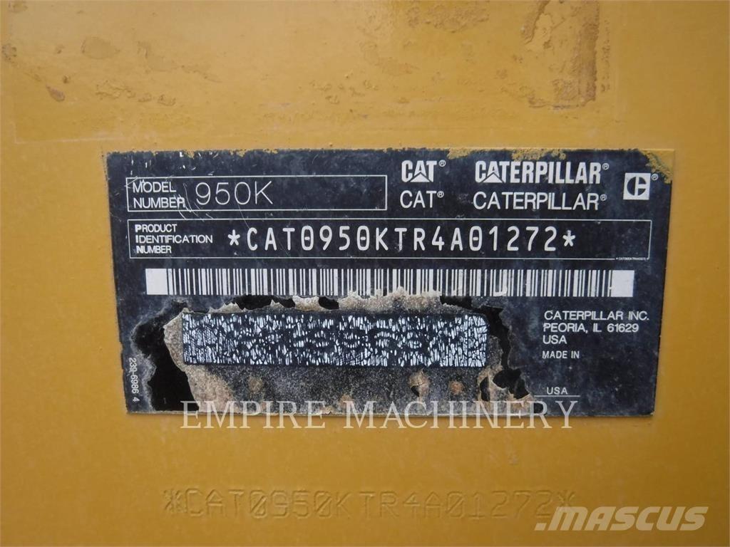 CAT 950K لوادر بعجل