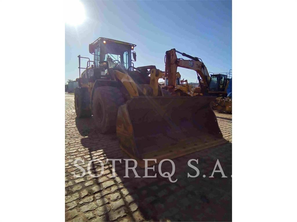 CAT 950L لوادر بعجل