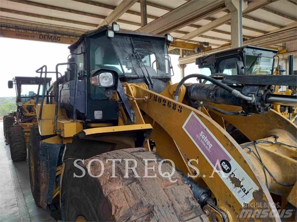 CAT 950L لوادر بعجل