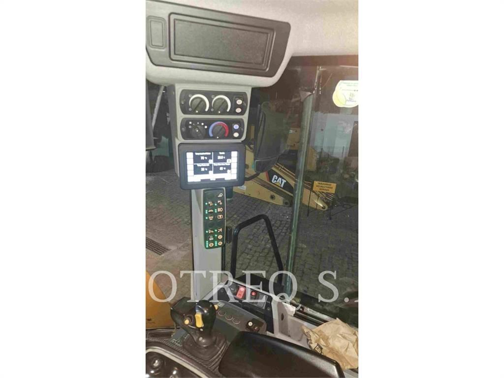 CAT 950L لوادر بعجل