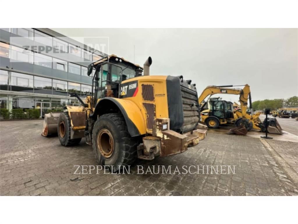 CAT 950M لوادر بعجل