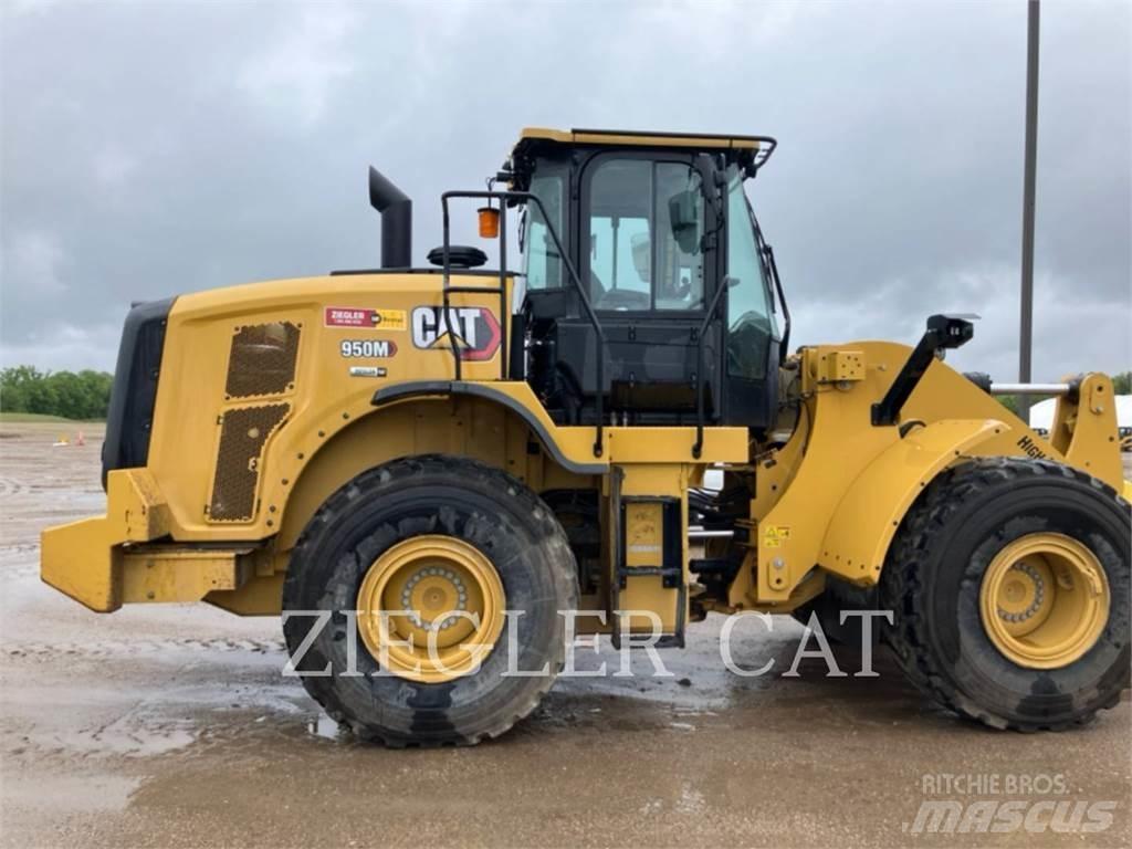 CAT 950M لوادر بعجل