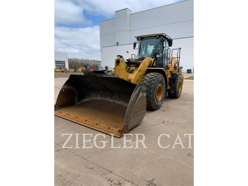 CAT 950M لوادر بعجل