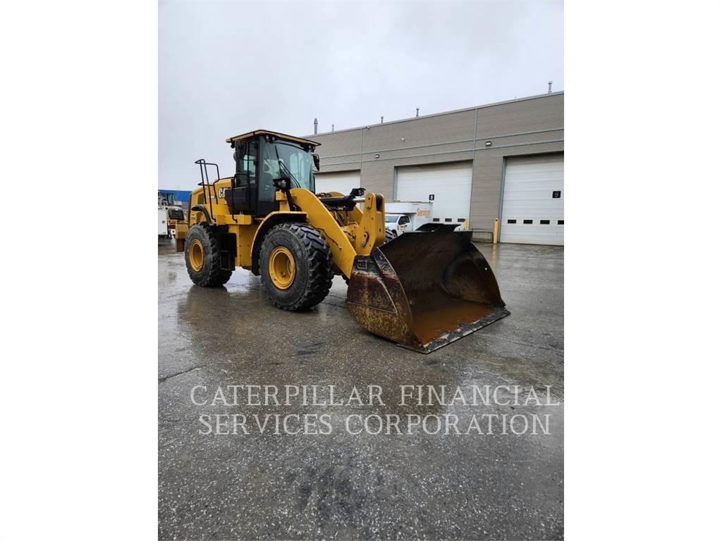 CAT 950M لوادر بعجل