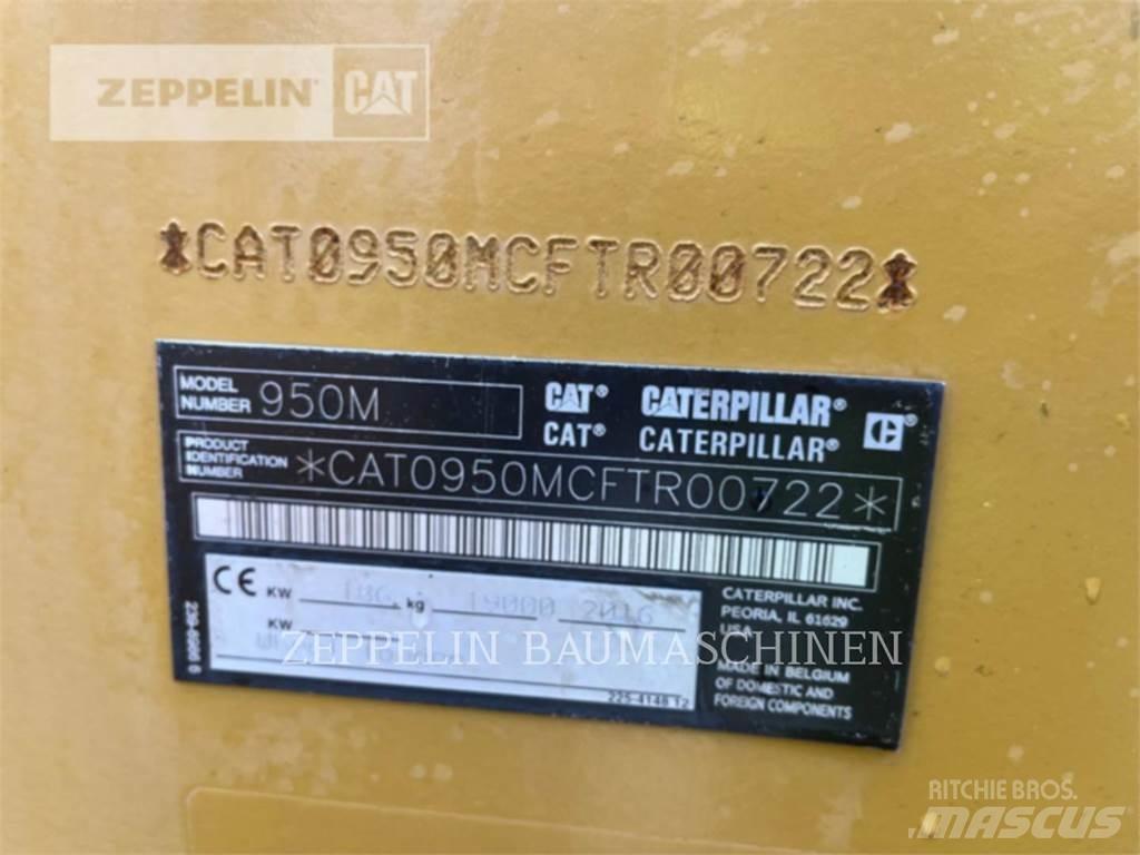 CAT 950M لوادر بعجل