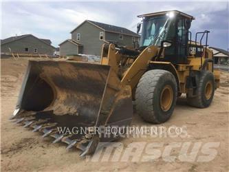 CAT 950M لوادر بعجل