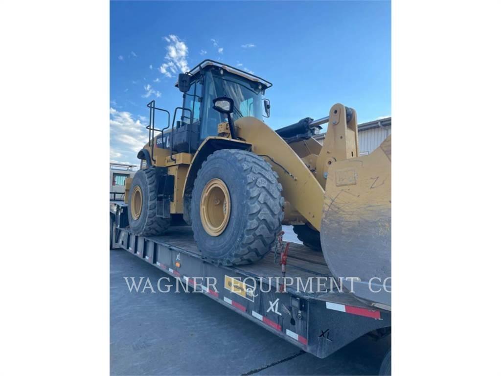 CAT 950M لوادر بعجل
