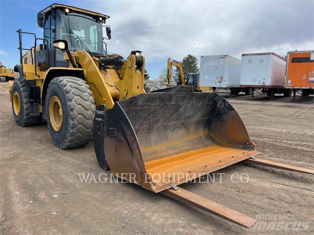 CAT 950M FC لوادر بعجل