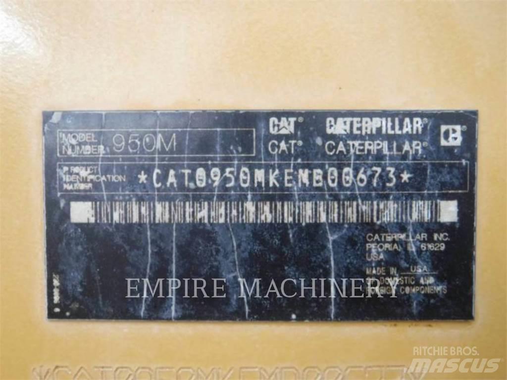 CAT 950M FC لوادر بعجل