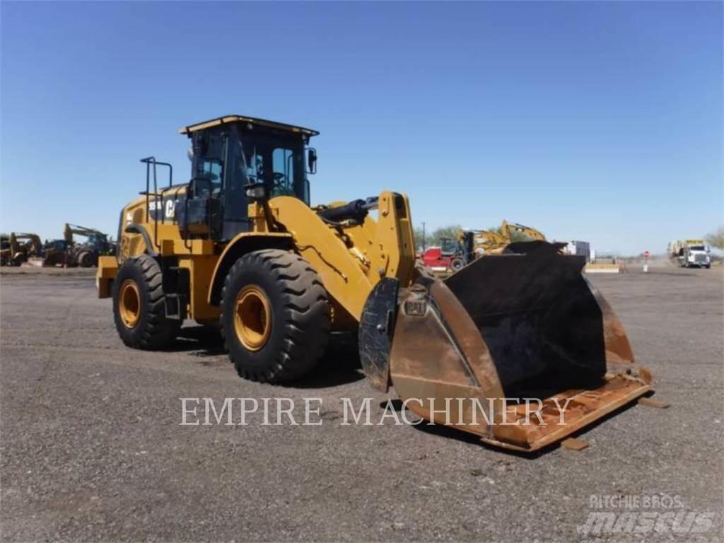 CAT 950M FC لوادر بعجل