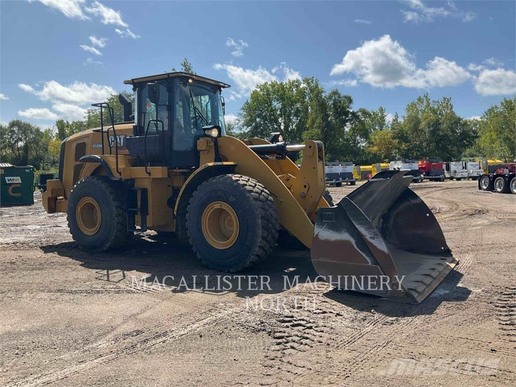 CAT 950M Q لوادر بعجل