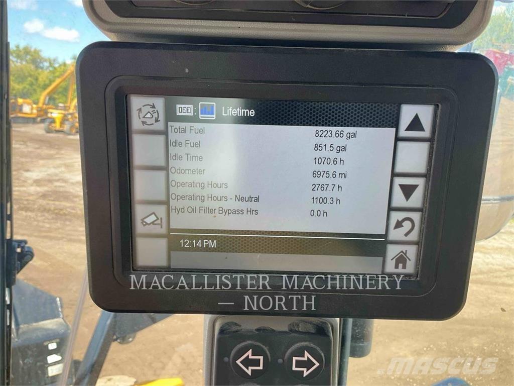 CAT 950M Q لوادر بعجل