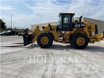 CAT 950M QC لوادر بعجل