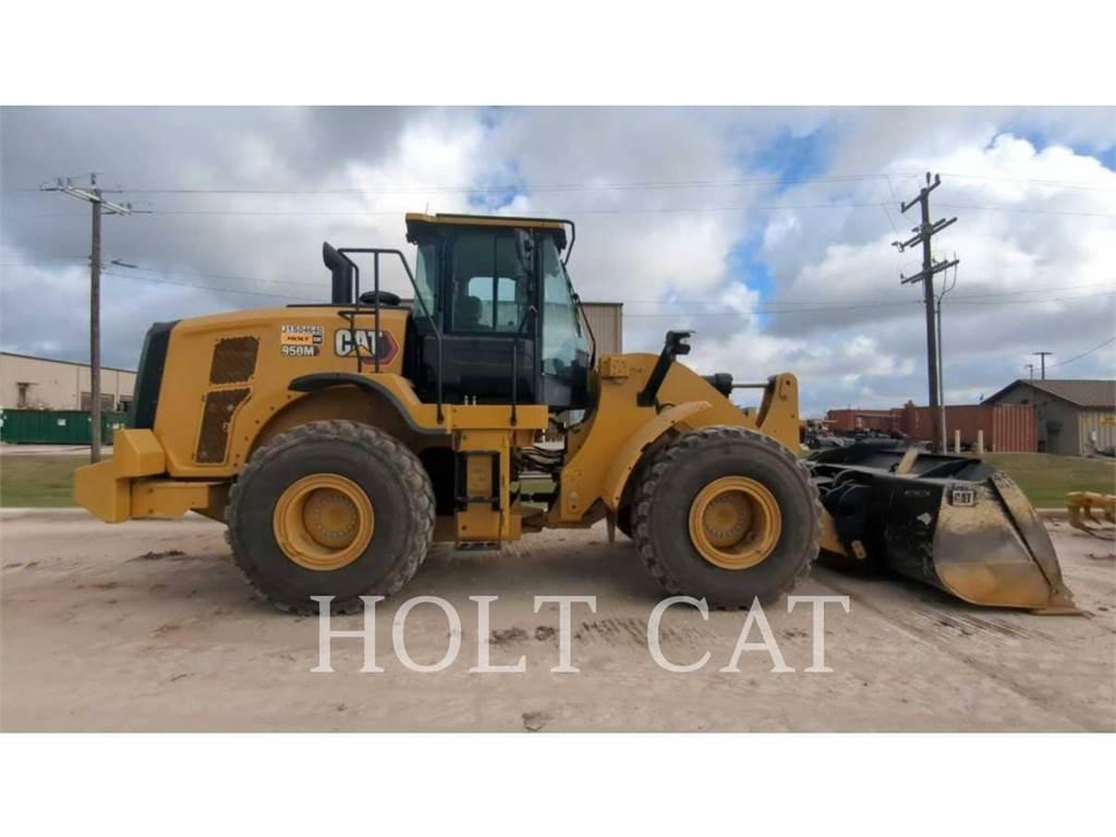 CAT 950M QC لوادر بعجل