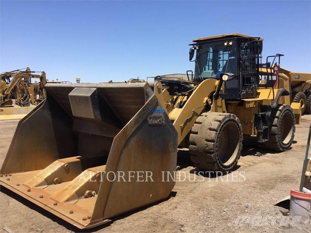 CAT 950M WH لوادر بعجل