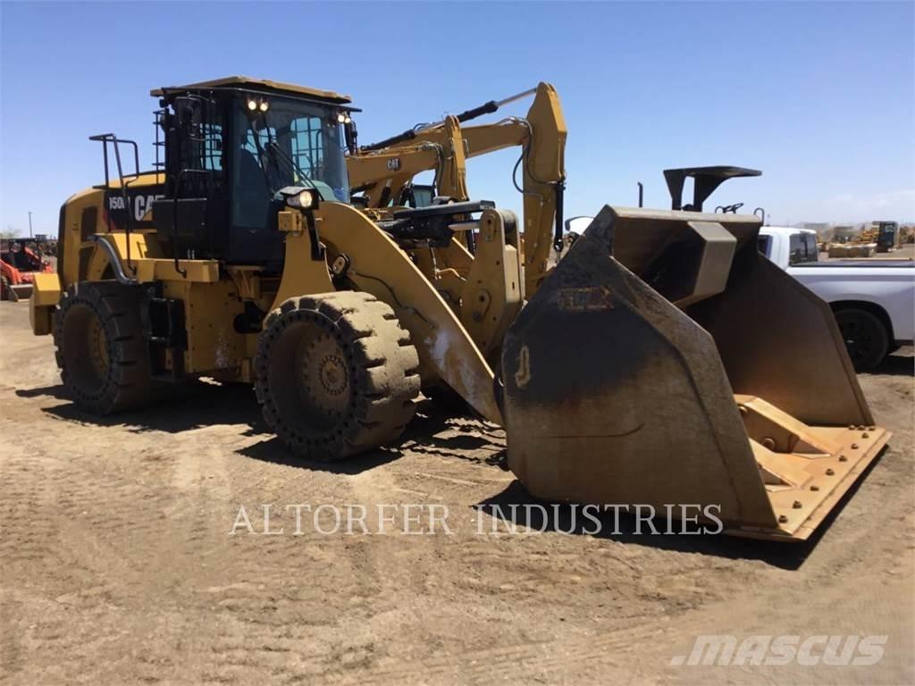CAT 950M WH لوادر بعجل