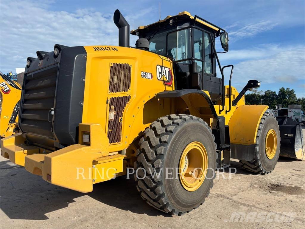 CAT 950MQC لوادر بعجل