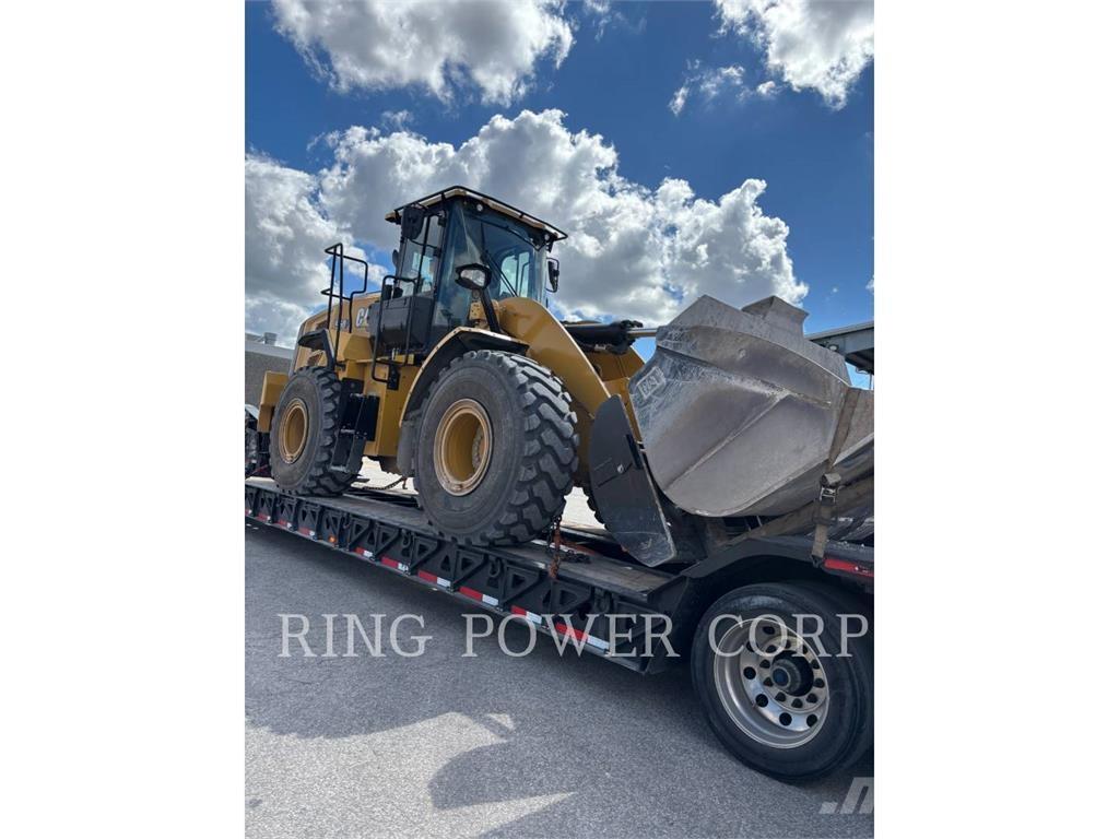 CAT 950QC لوادر بعجل