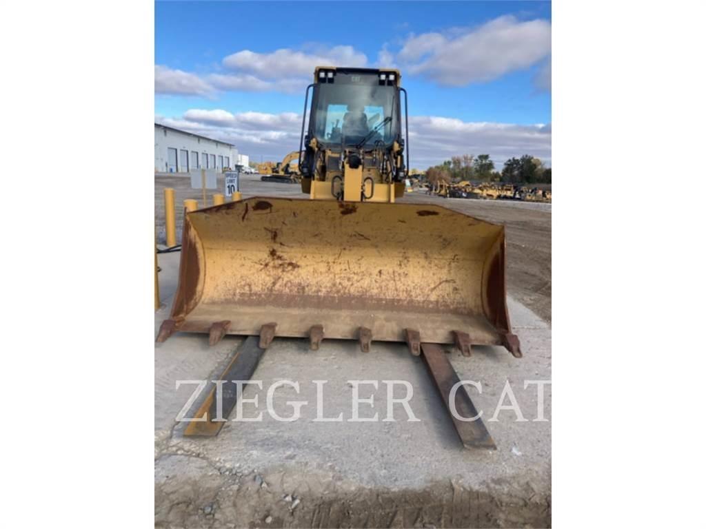 CAT 953-12 لوادر زحافة