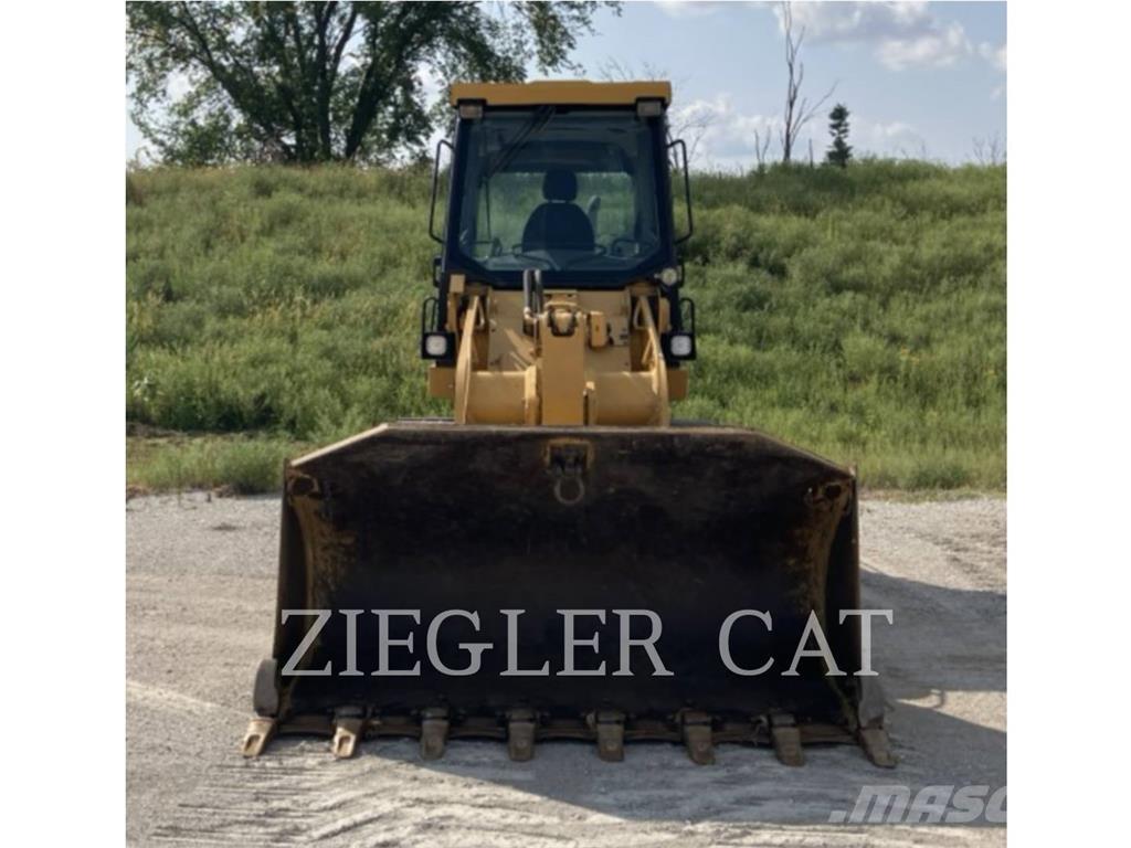 CAT 953C لوادر زحافة