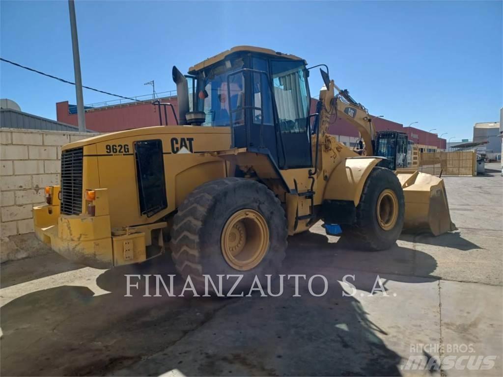 CAT 962G II لوادر بعجل