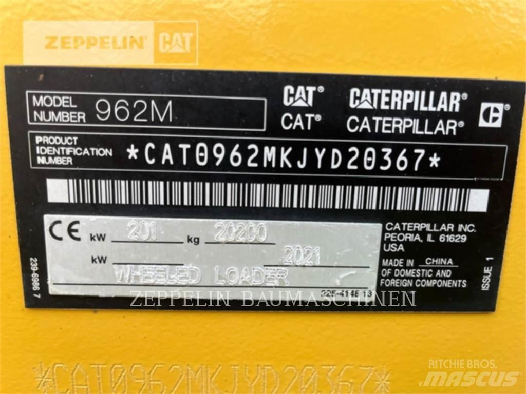 CAT 962M لوادر بعجل