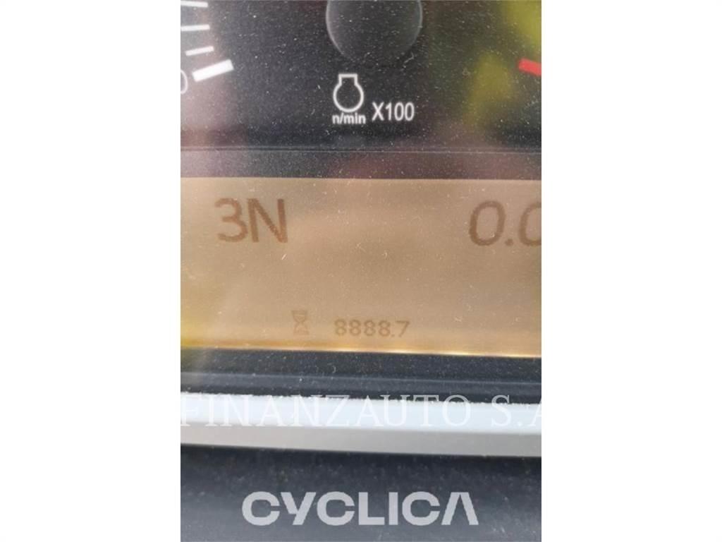 CAT 962M لوادر بعجل