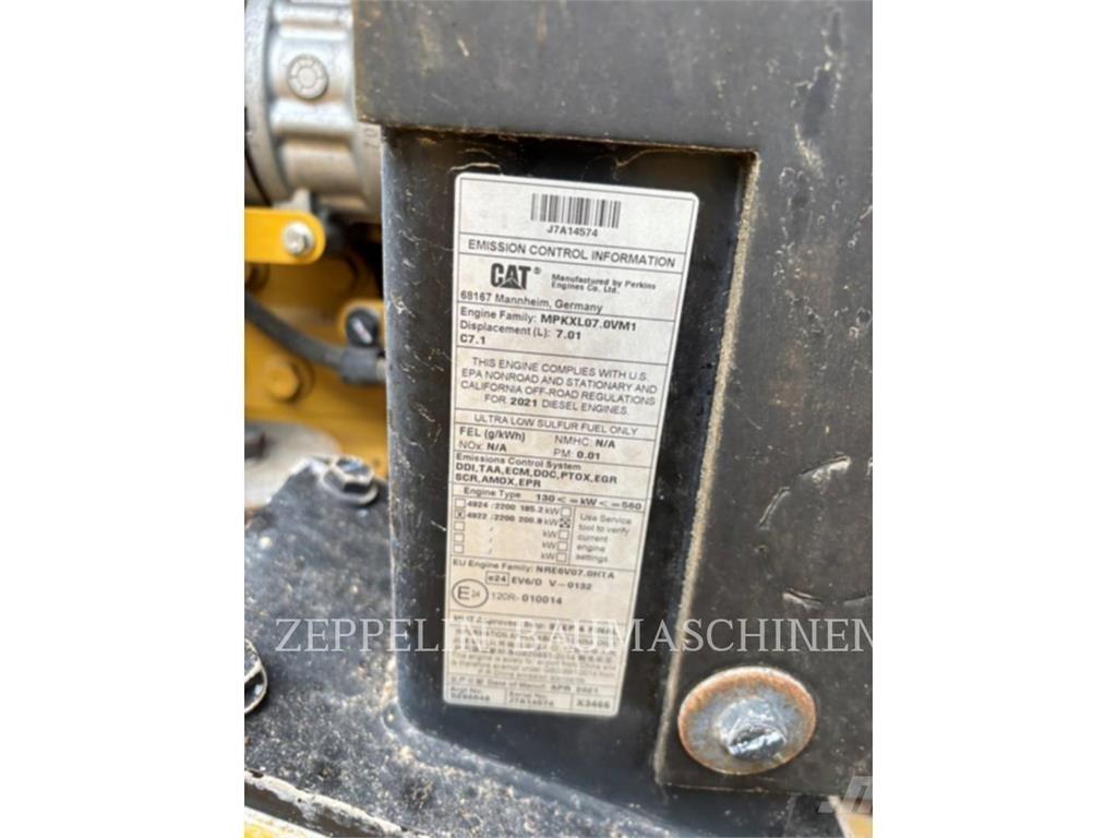 CAT 962M لوادر بعجل