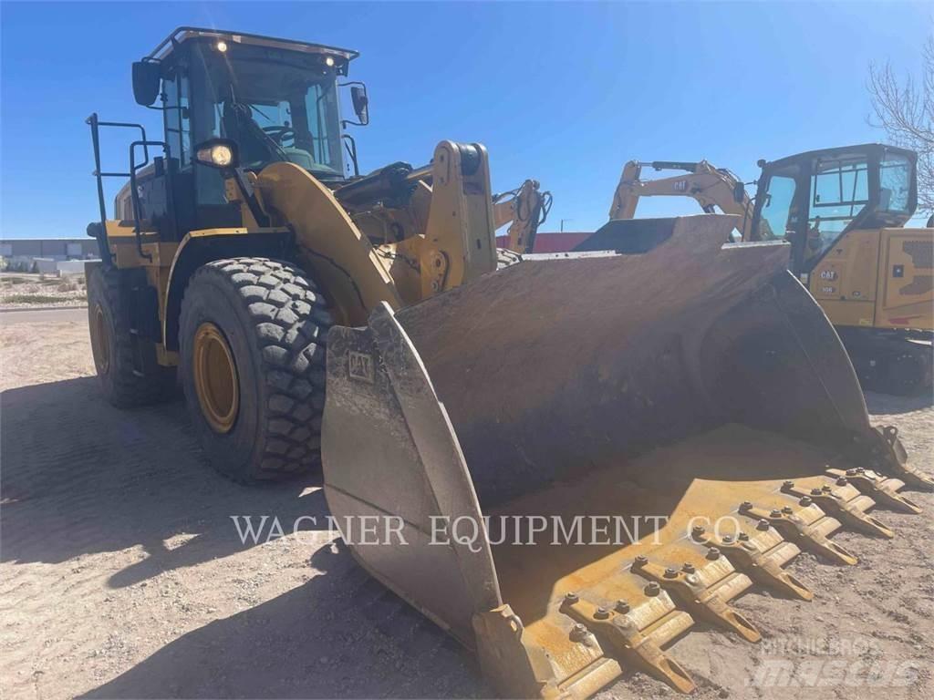 CAT 962M FC لوادر بعجل