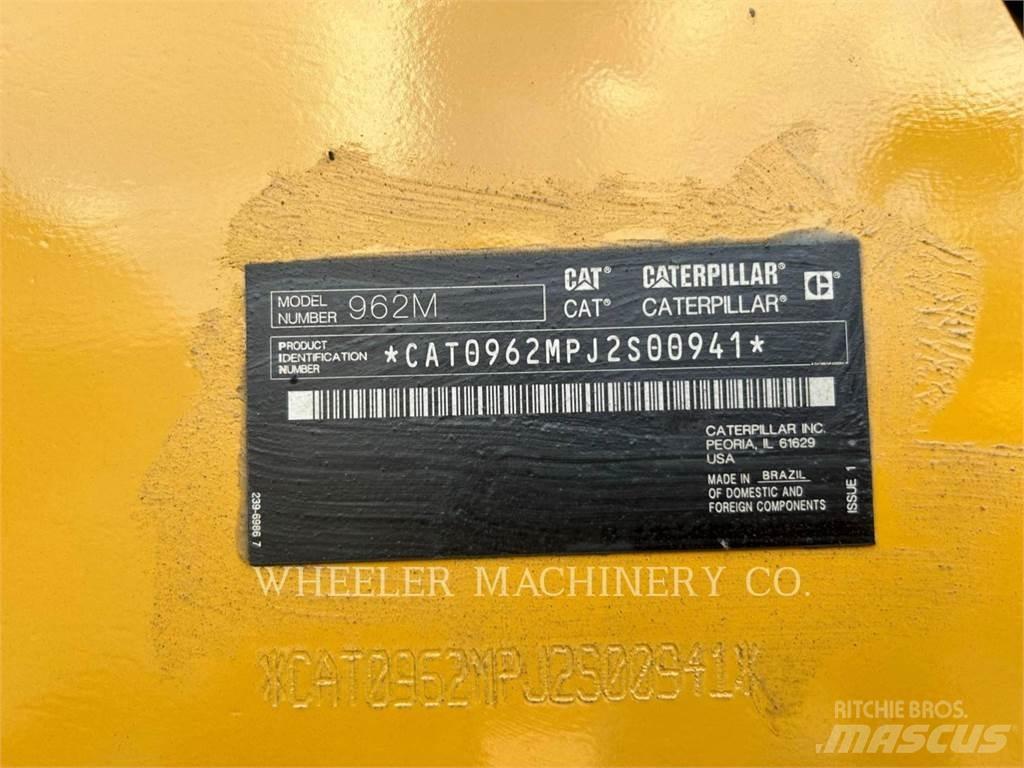 CAT 962M QC لوادر بعجل