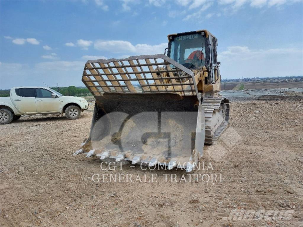 CAT 963D لوادر زحافة