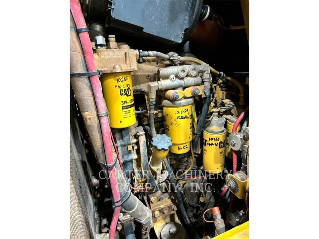 CAT 963D WASTE لوادر زحافة