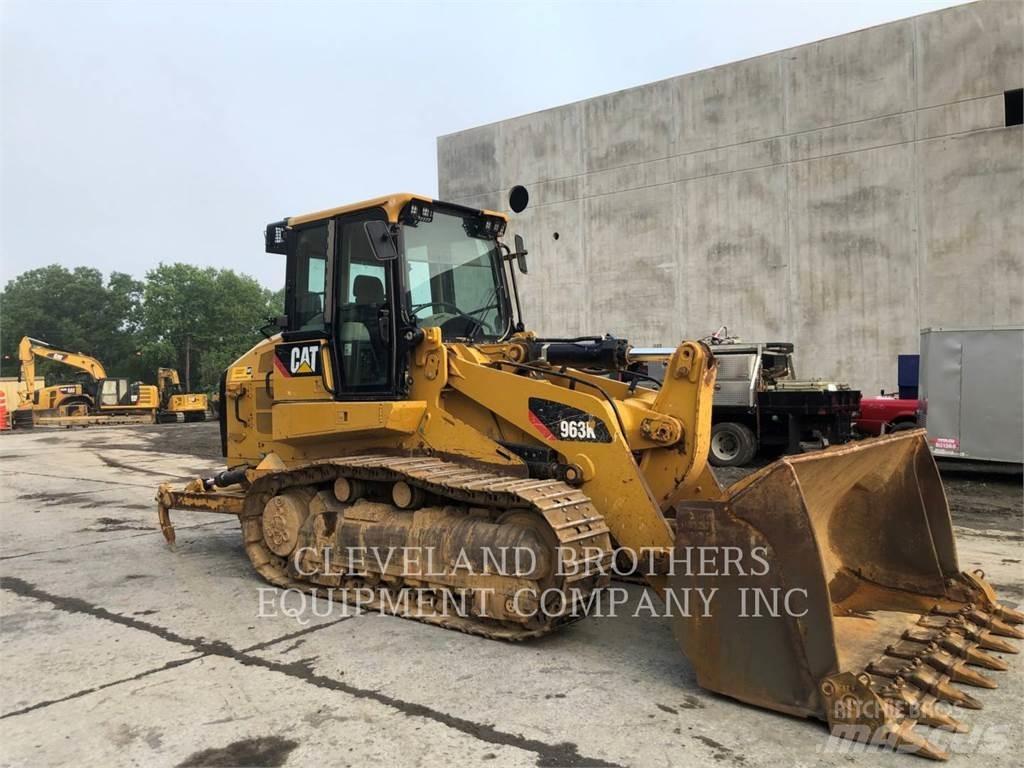 CAT 963K لوادر زحافة