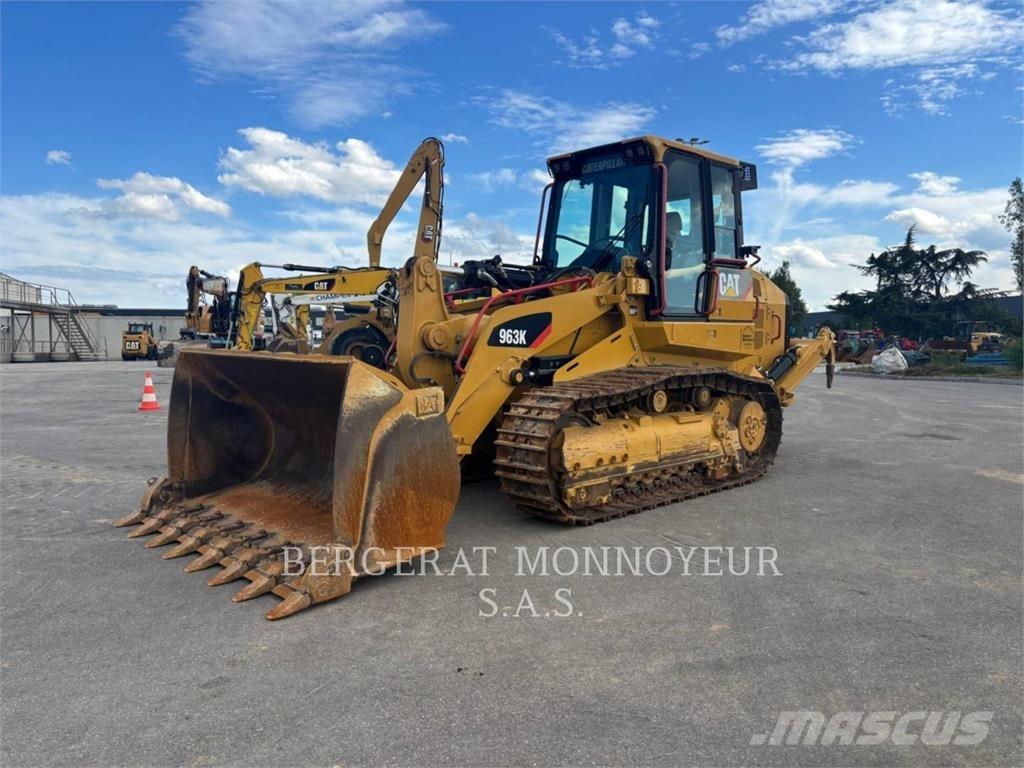 CAT 963K لوادر زحافة