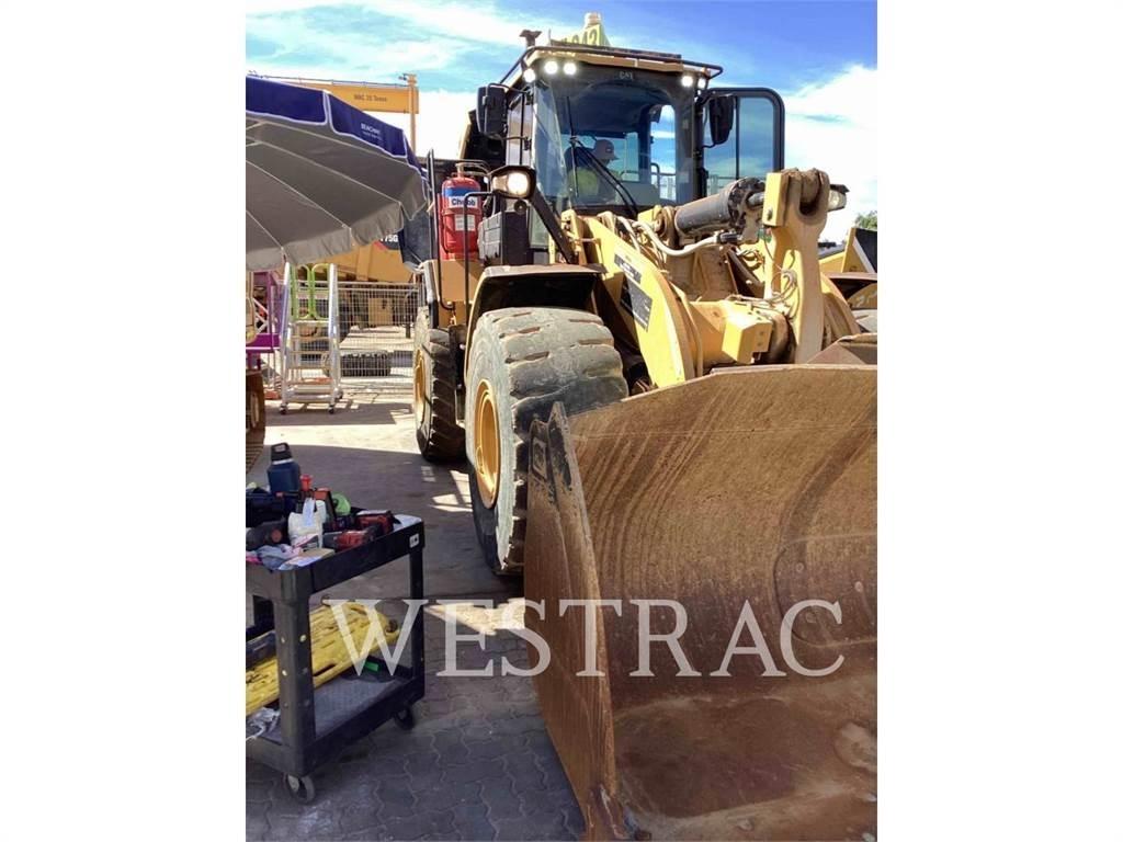 CAT 966 لوادر بعجل